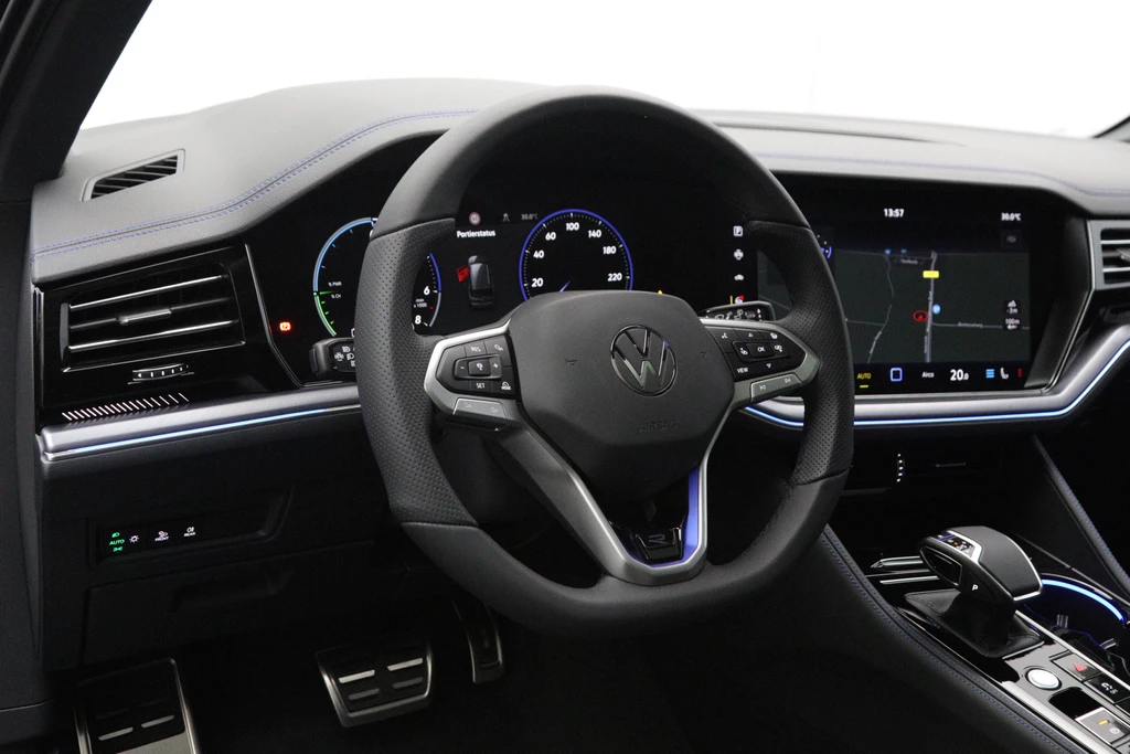 Volkswagen Touareg – foto 10