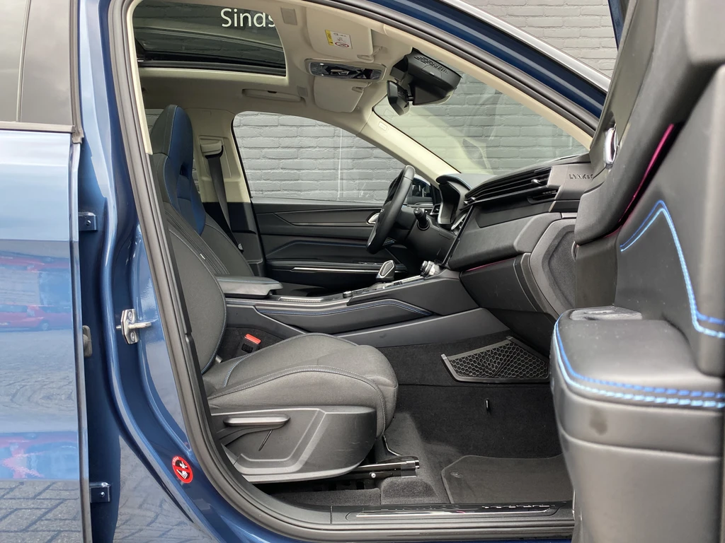 Lynk & Co 01 – foto 18