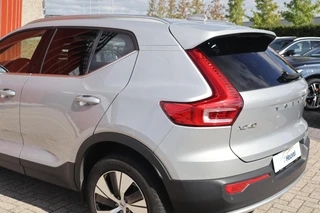 Volvo XC40 – thumbnail 2