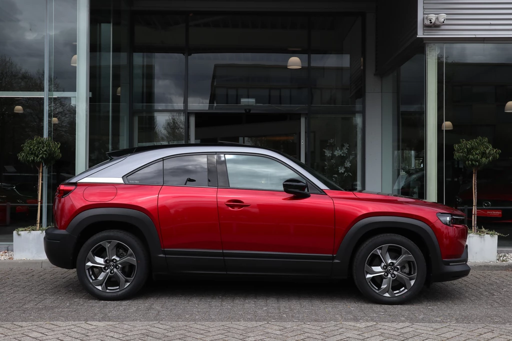 Mazda MX-30 – foto 6