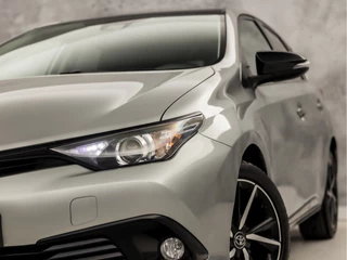 Toyota Auris – thumbnail 2