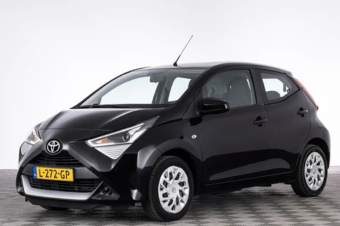 Toyota Aygo 1.0 VVT-i x-play | AIRCO | CAMERA ✅ 1e Eigenaar .