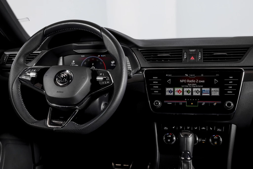 Škoda Superb – foto 50