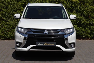 Mitsubishi Outlander – thumbnail 16