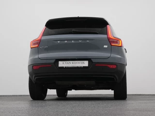 Volvo XC40 – thumbnail 10