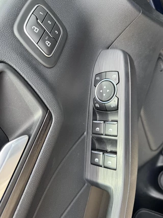 Ford Kuga – thumbnail 19