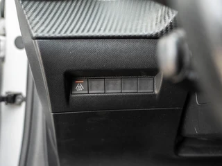 Peugeot 208 – thumbnail 32