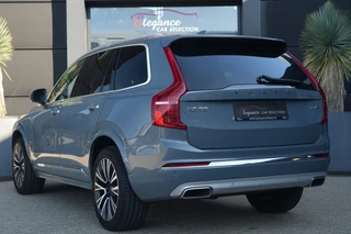 Volvo XC90 – thumbnail 2