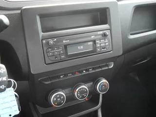 Renault Kangoo – thumbnail 17
