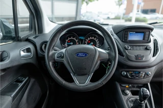 Ford Transit Courier – thumbnail 18