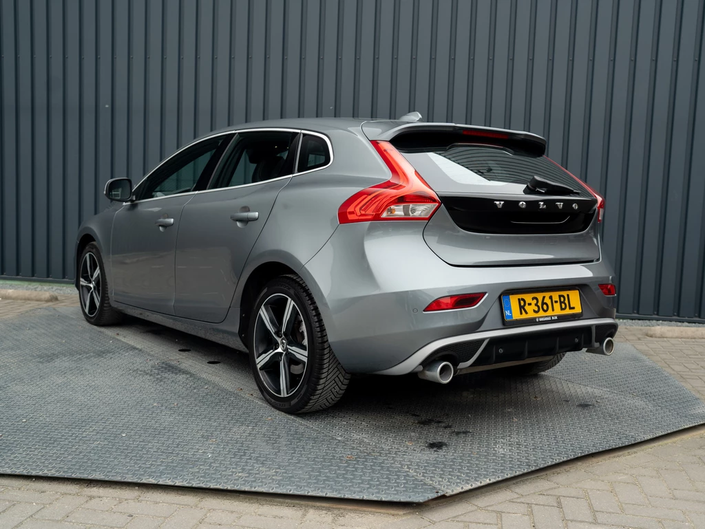 Volvo V40 – foto 9