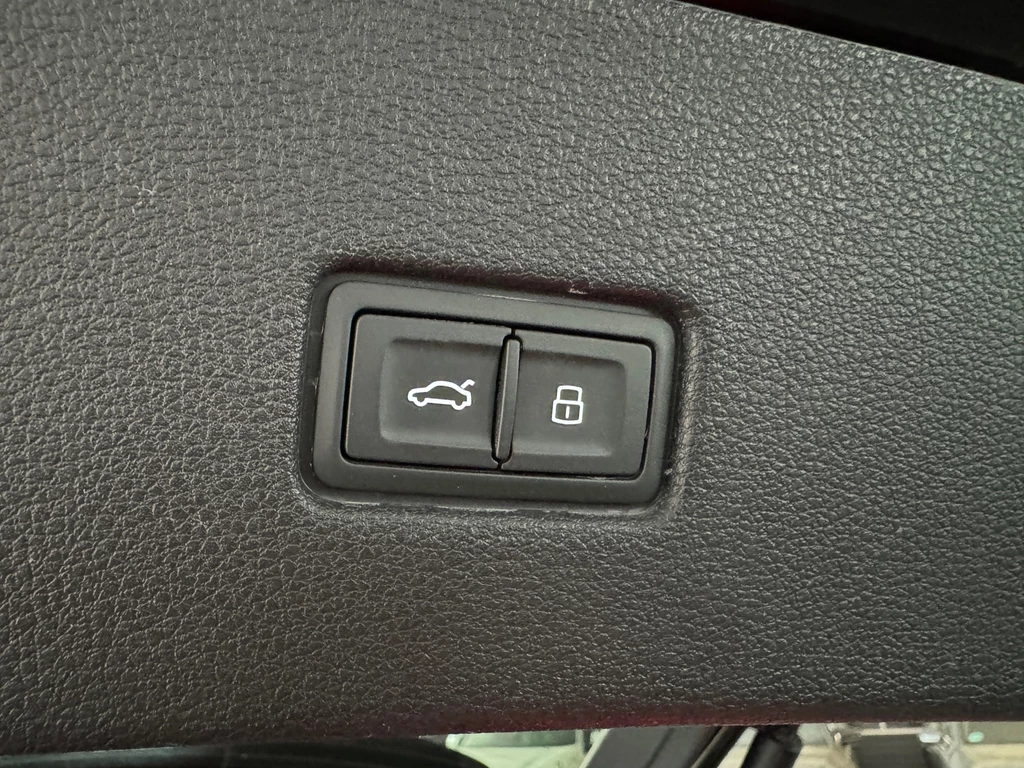 Audi Q8 – foto 22
