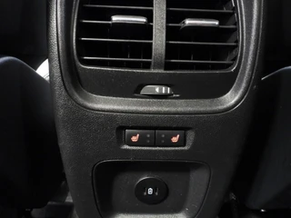 Ford Kuga – thumbnail 37