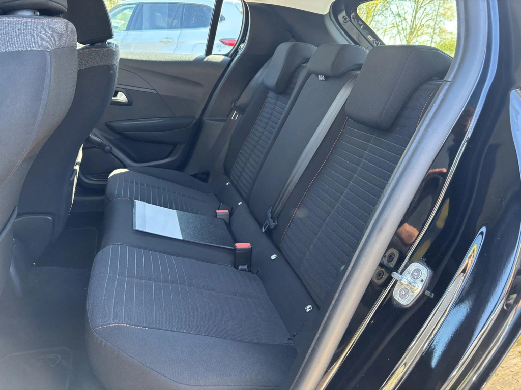 Peugeot 208 – foto 23