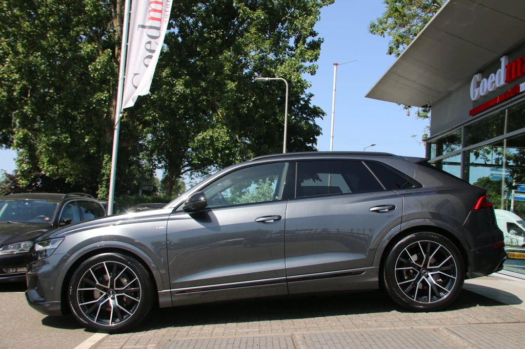 Audi Q8 – foto 3