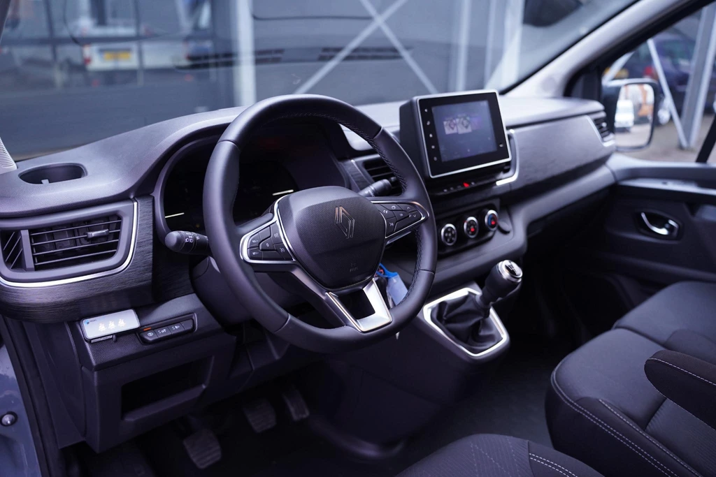 Renault Trafic – foto 28
