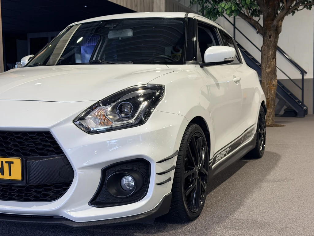 Suzuki Swift – foto 2