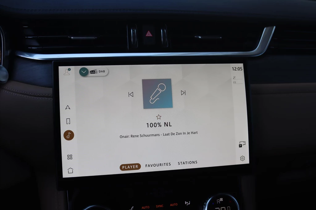Jaguar F-PACE – foto 31