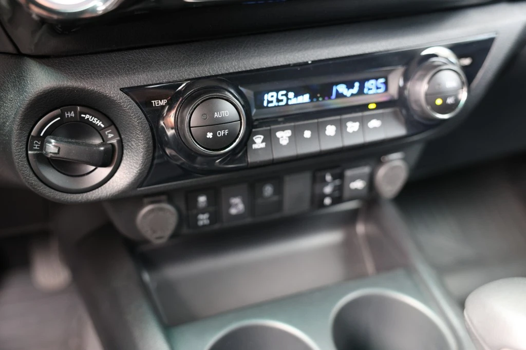 Toyota Hilux – foto 19