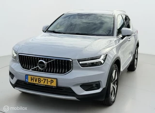 Volvo XC40 – thumbnail 2