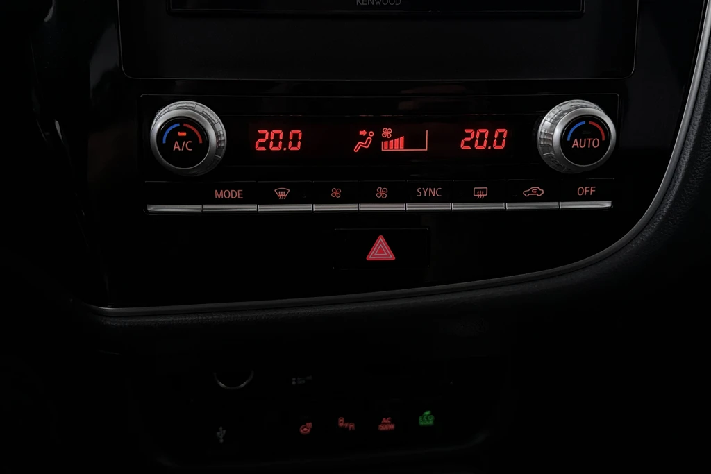 Mitsubishi Outlander – foto 18