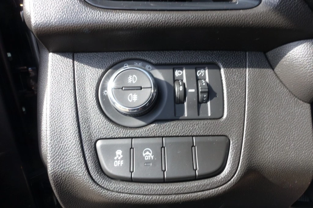 Opel KARL – foto 15