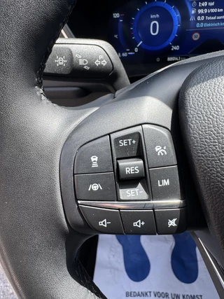 Ford Kuga – thumbnail 13