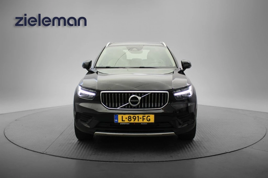 Volvo XC40 – foto 8