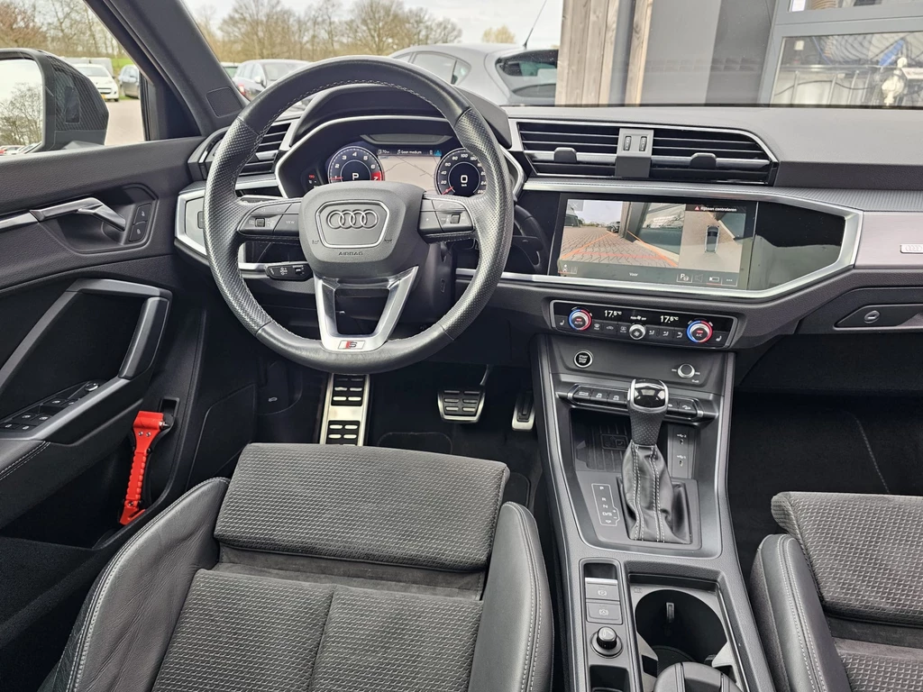 Audi Q3 – foto 12