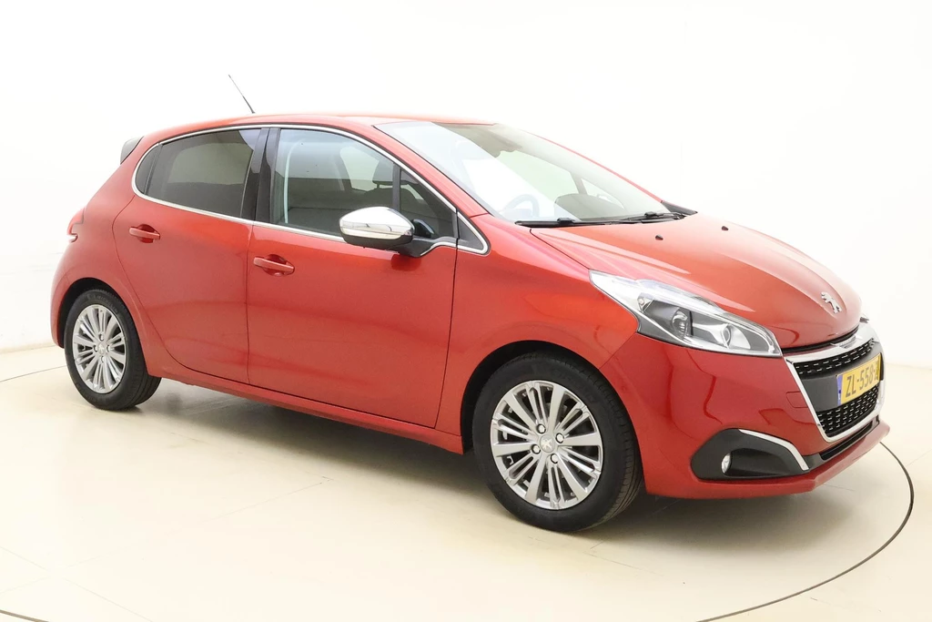 Peugeot 208 – foto 8