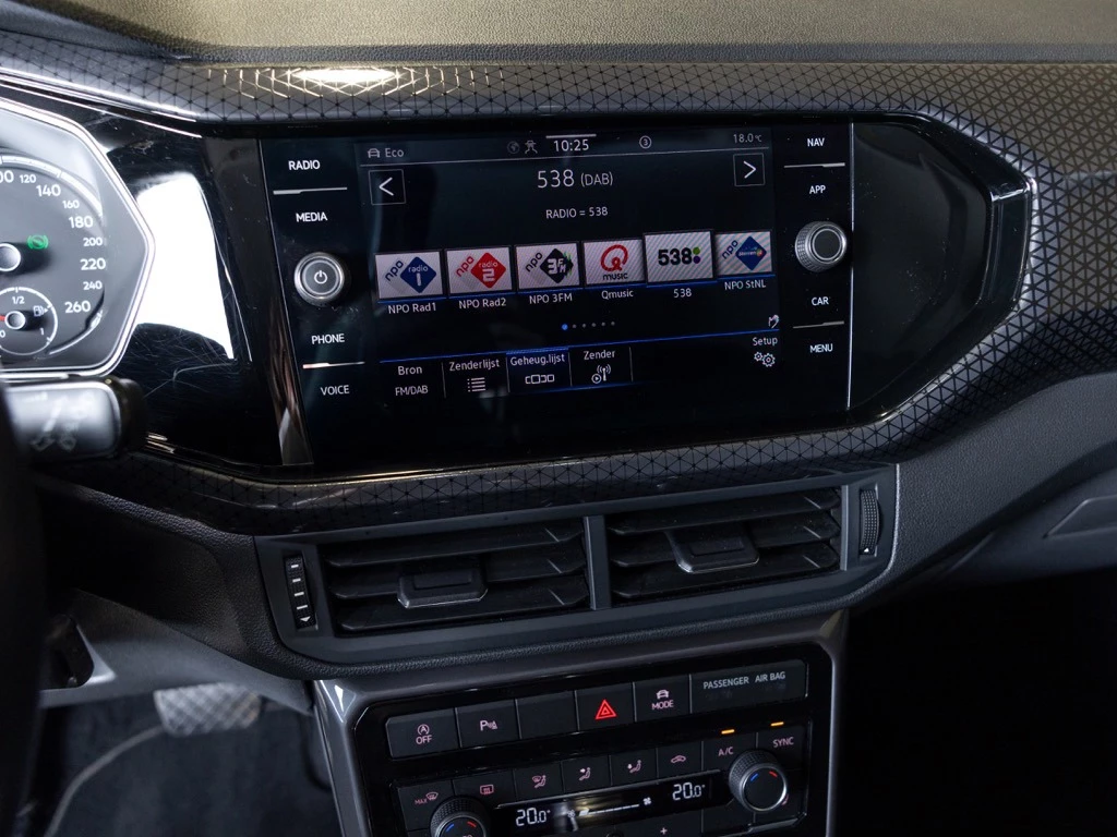 Volkswagen T-Cross – foto 30