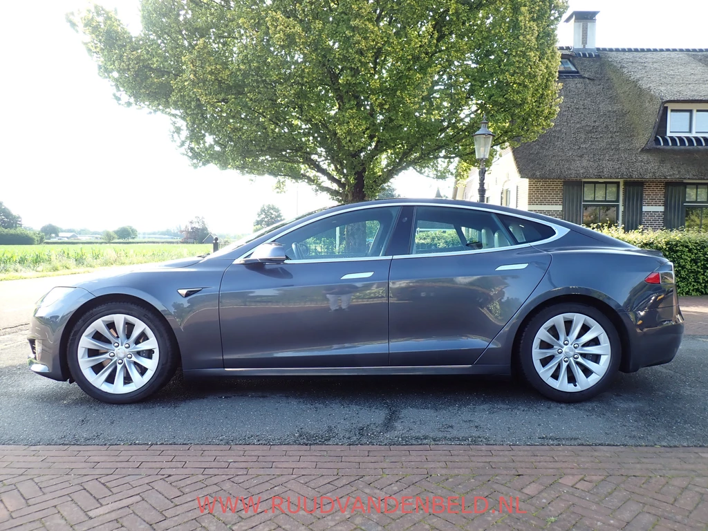 Tesla Model S – foto 2