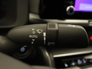 Toyota C-HR – thumbnail 23