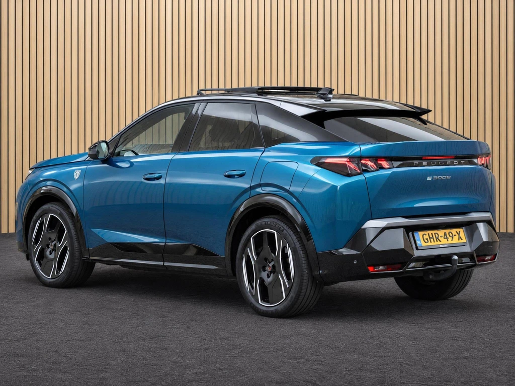 Peugeot e-3008 – foto 3