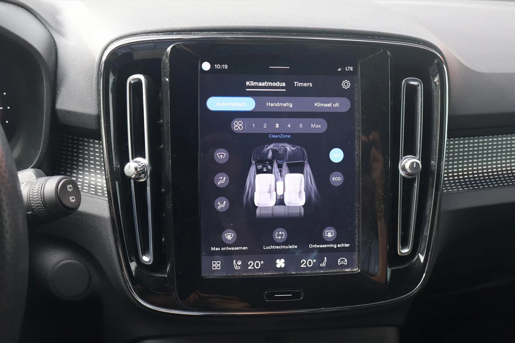 Volvo XC40 – foto 20