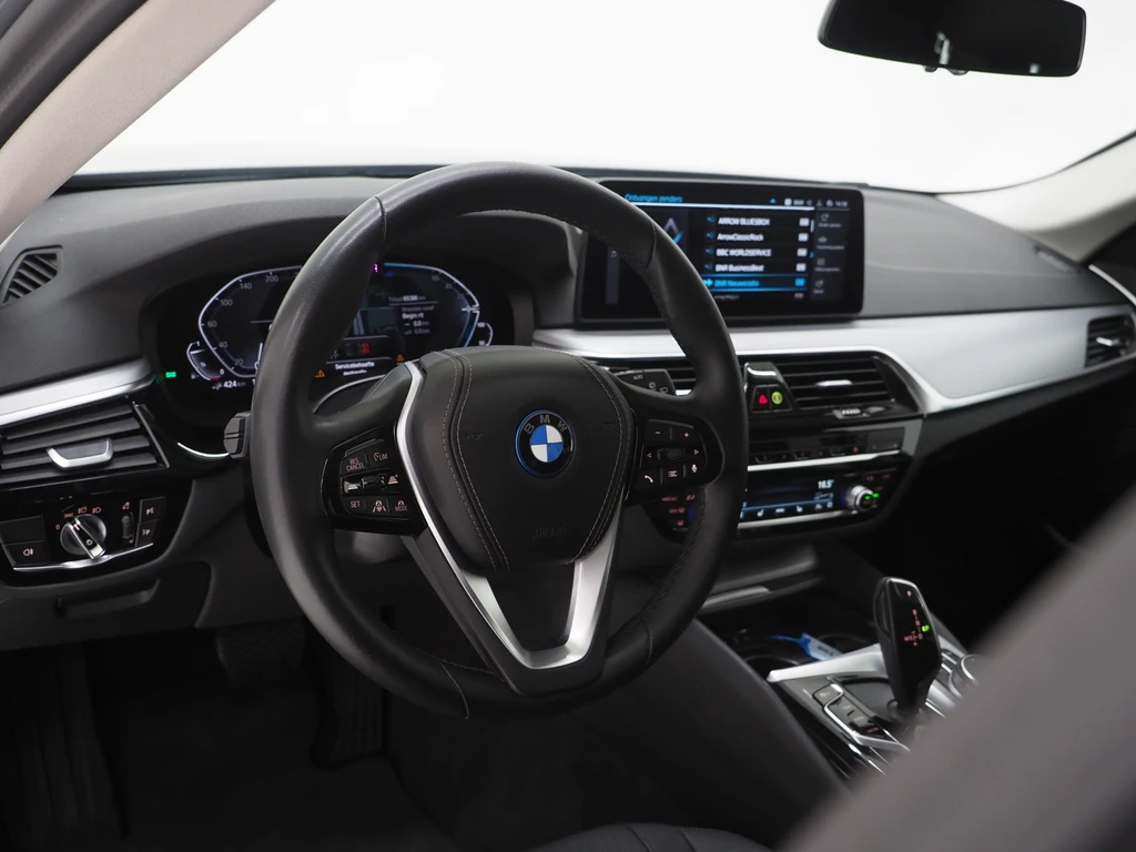 BMW 5 Serie – foto 16