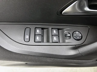 Peugeot 2008 – thumbnail 31