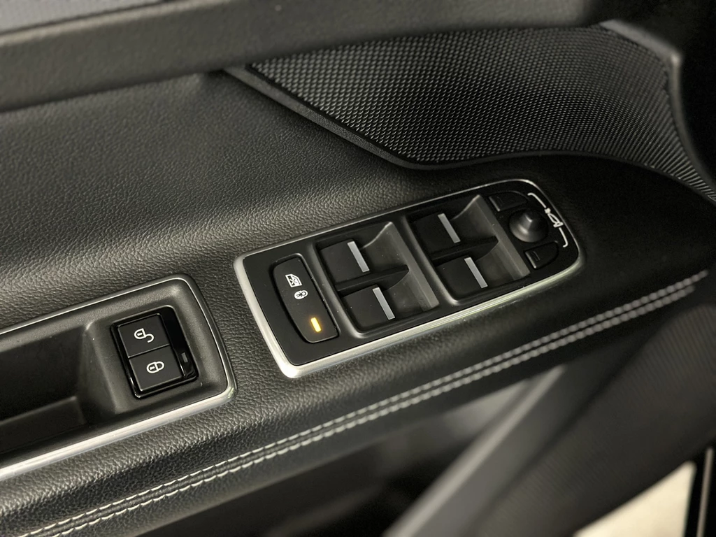 Jaguar XF – foto 30