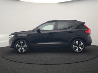 Volvo XC40 – thumbnail 3