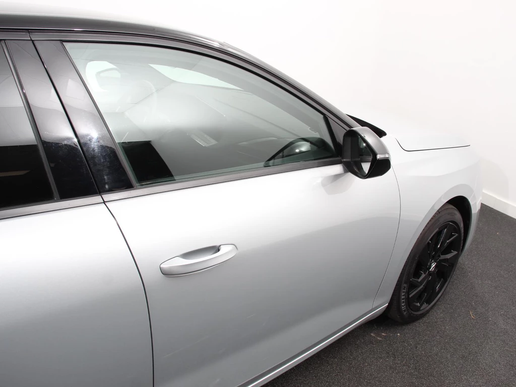 Opel Astra – foto 30