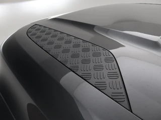 Land Rover Defender – thumbnail 33