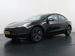 Tesla Model 3 – thumbnail 3