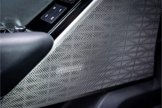 Land Rover Range Rover Velar – thumbnail 17