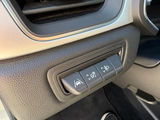 Renault Captur – thumbnail 19