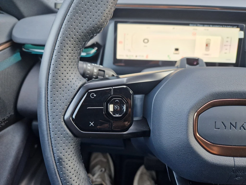 Lynk & Co 08 – foto 34