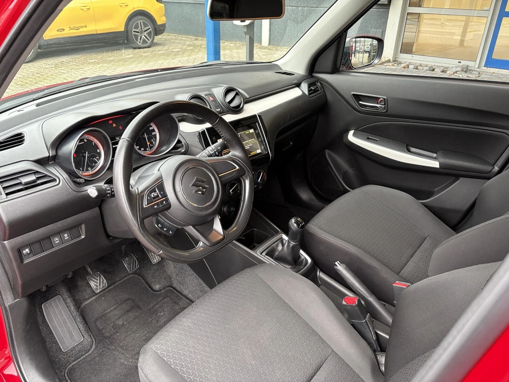 Suzuki Swift – foto 13