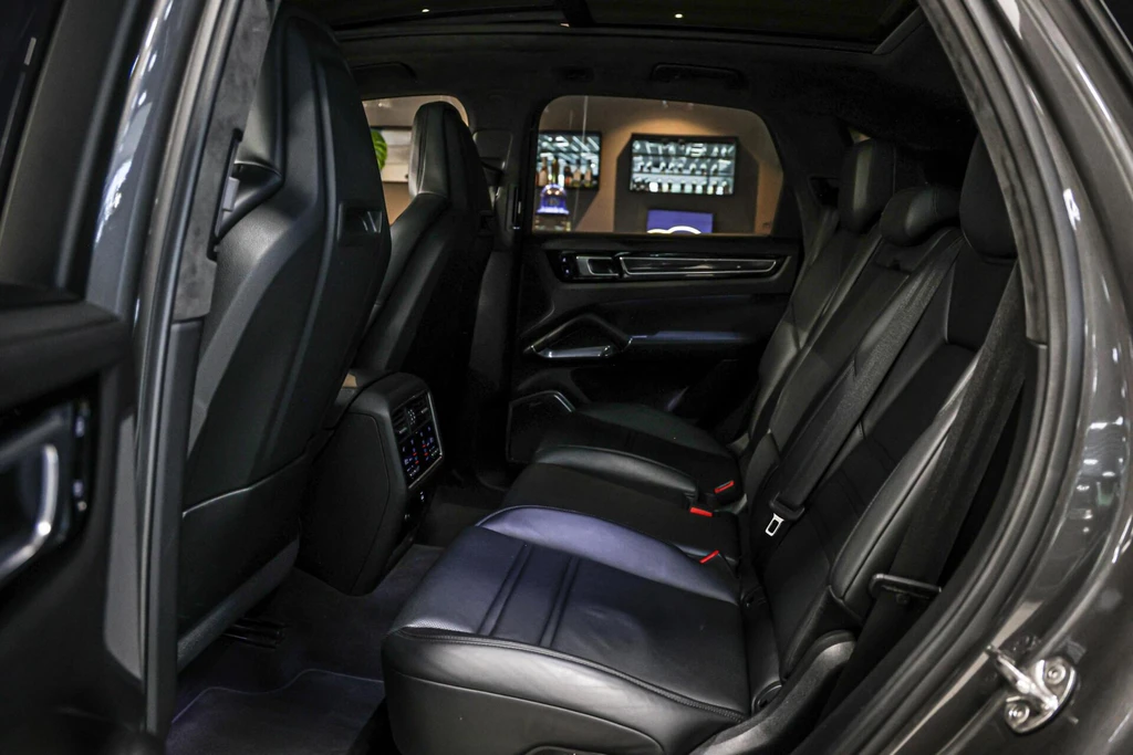 Porsche Cayenne – foto 13