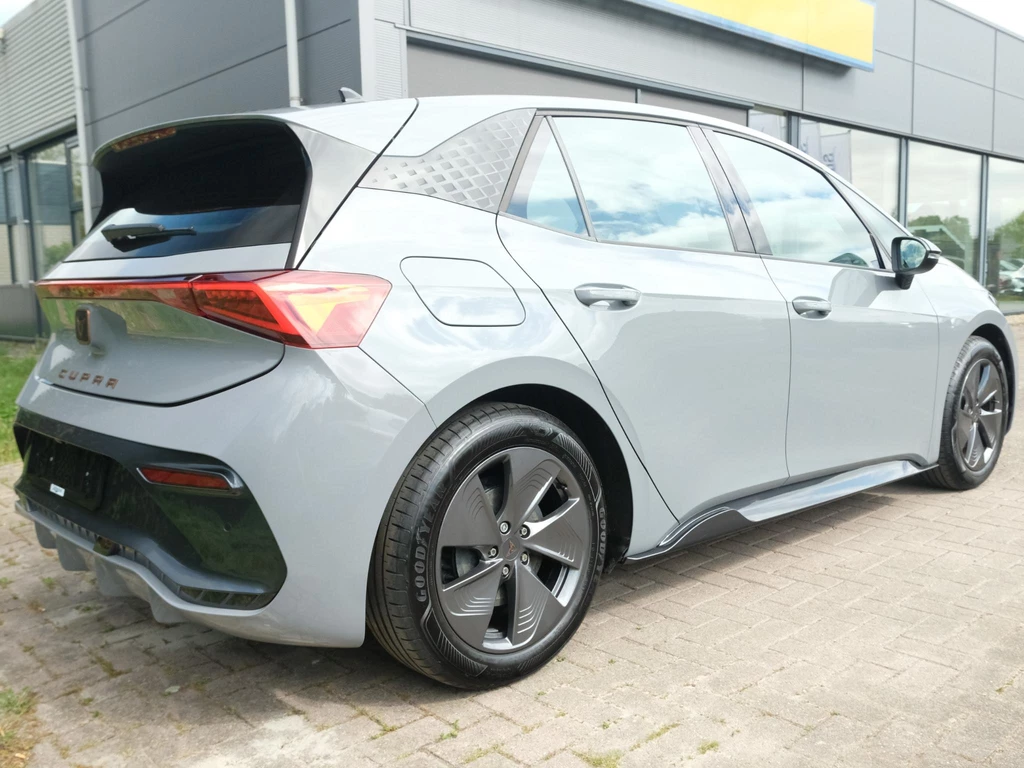 CUPRA Born – foto 3