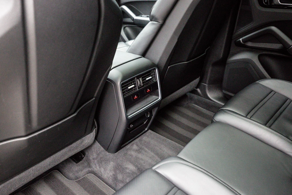 Porsche Cayenne – foto 25