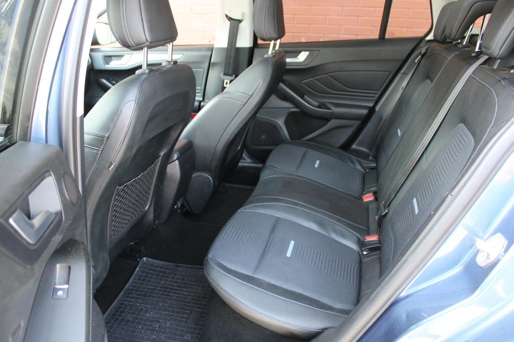 Ford Focus – foto 28